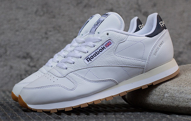 кроссовки reebok