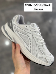 Кроссовки Stilli V90-15 WB
